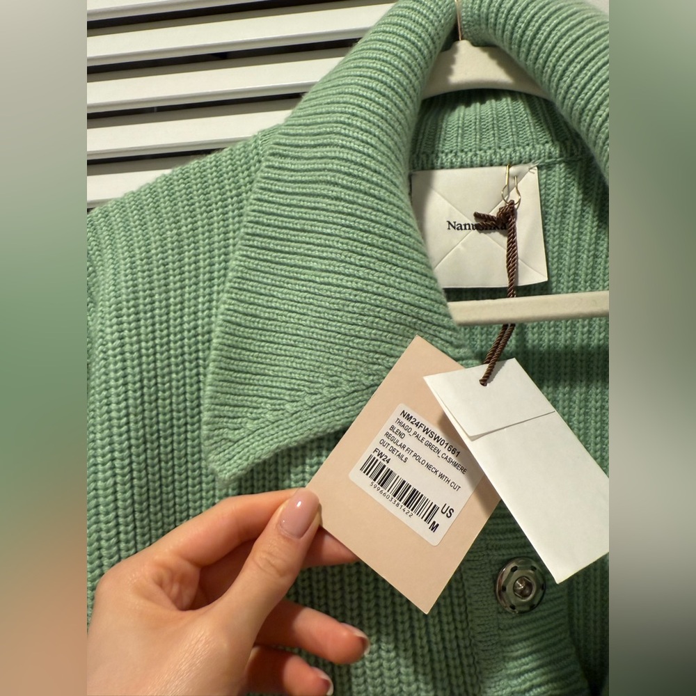 Nanushka Cashmere Mint Green Sweater with Cut-Out Design - Picture 5 of 9